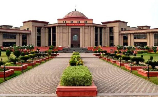 No prior nod needed for religious prayer meetings at home if no law violated: Chhattisgarh HC